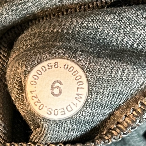 Lululemon Align Tank - Picture 5 of 5